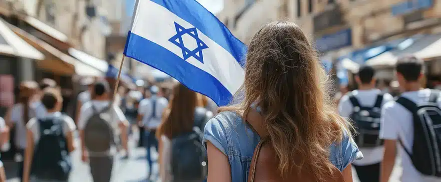 Students with Israeli flag